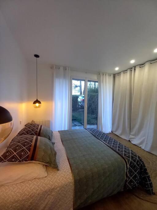 Superbe Appartement Moderne En Rez-De-Chaussee Ozoir-la-Ferrière Екстериор снимка